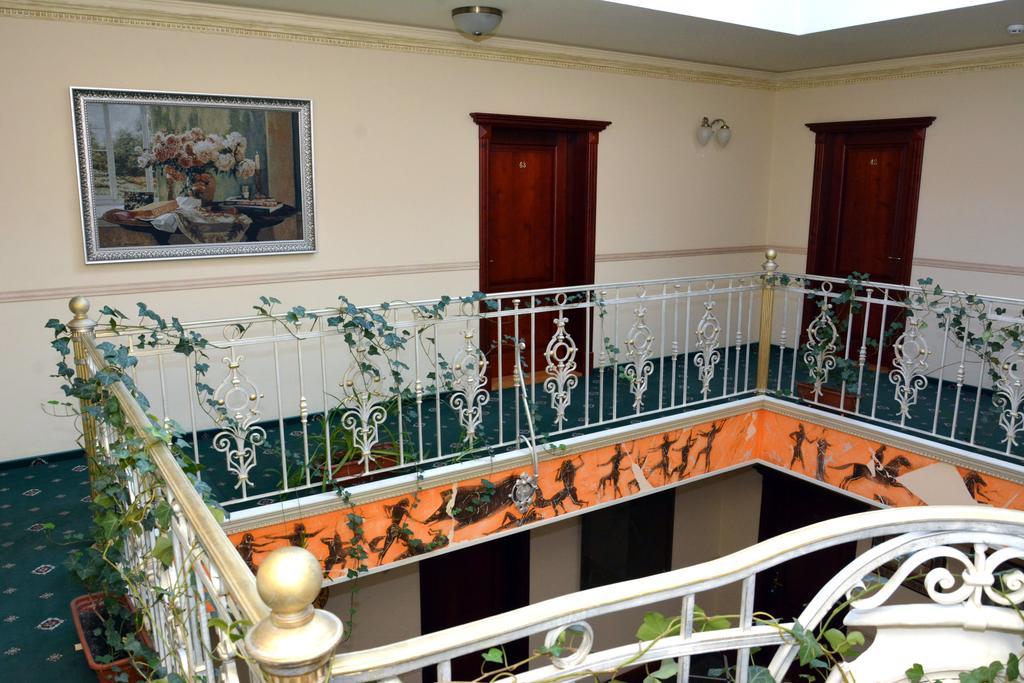 Atrium Hotel Ivano-Frankivsk Exterior foto