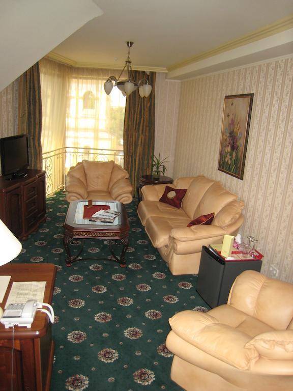 Atrium Hotel Ivano-Frankivsk Cameră foto